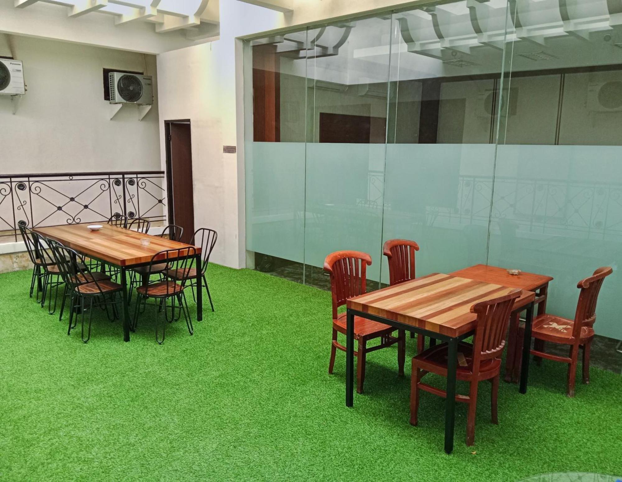 Andita Syariah Hotel سورابايا المظهر الخارجي الصورة